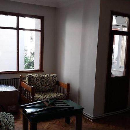 Flat Kavisli Apartment Istanbul Ngoại thất bức ảnh
